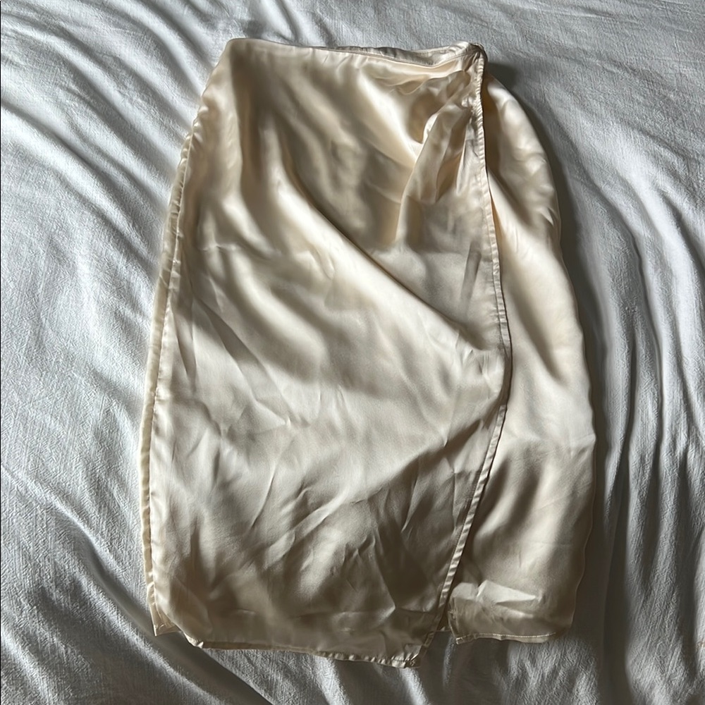 French Connection Cream Skirt